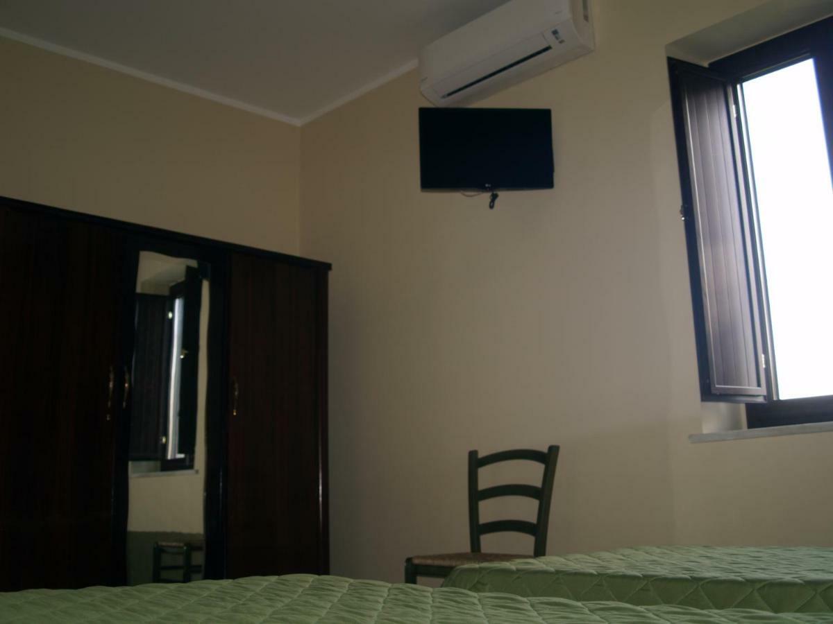B&B Mamma Elena Rovito Ngoại thất bức ảnh